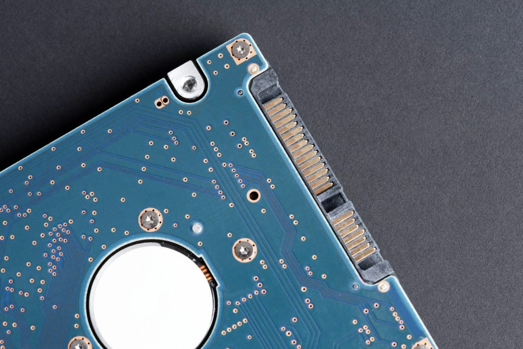 SSD Nedir ve Bilgisayarı Nasıl Hızlandırır? SATA ve NVMe Rehberi
